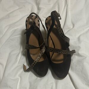 Chic Black and Brown Strappy Heels